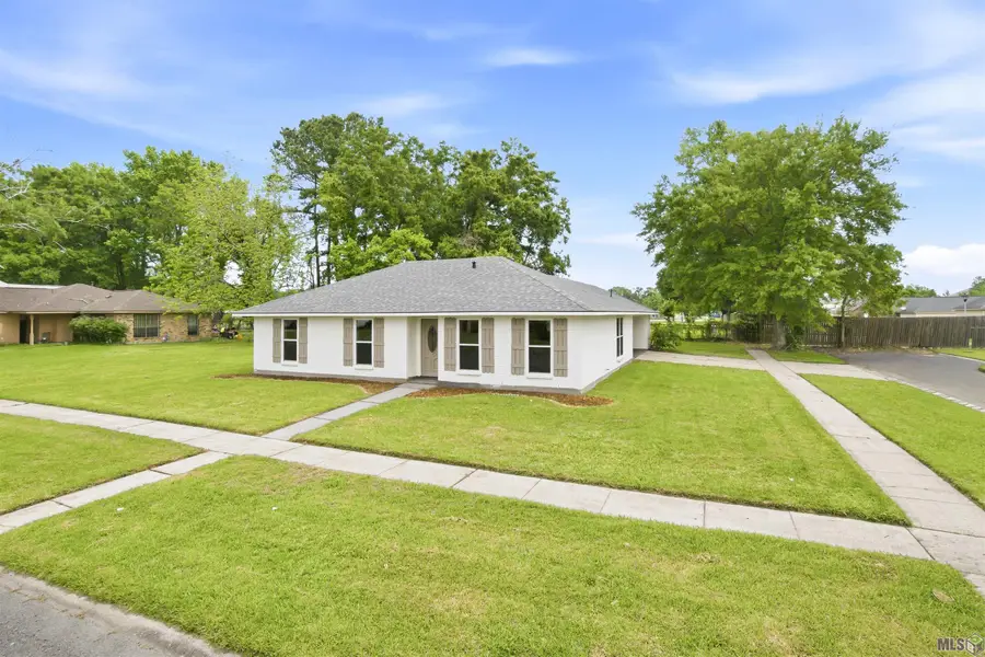 10047 Chanadia Dr, Baton Rouge, LA 70810 - #2