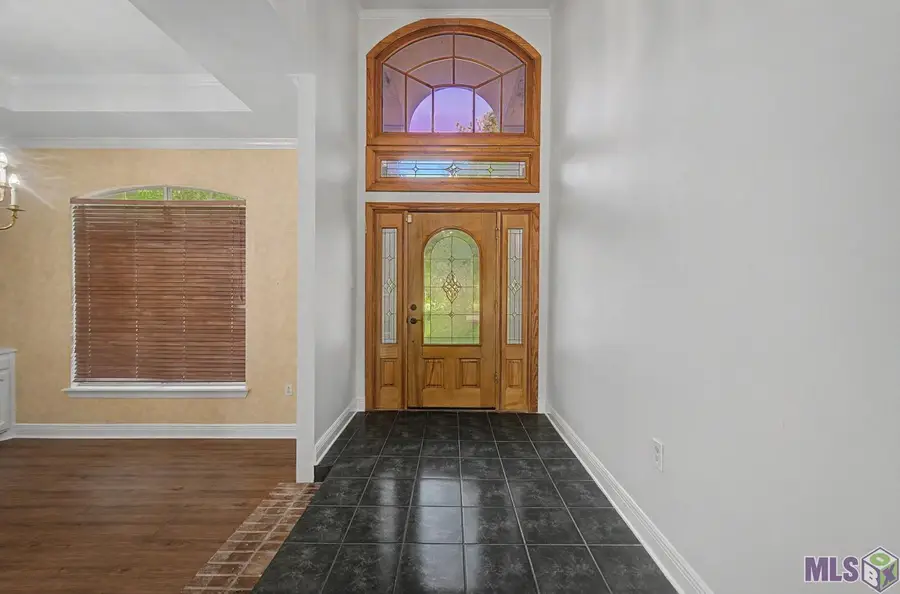 35110 Stone Castle Dr, Denham Springs, LA 70706 - #3