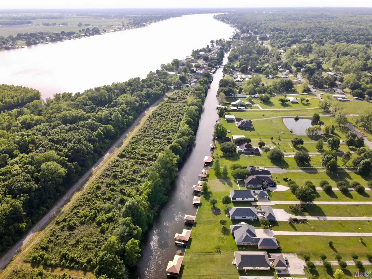 5687 Island Rd, Jarreau, LA 70749 - #1