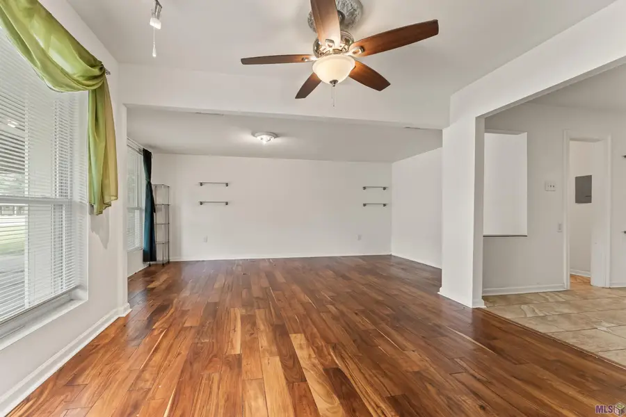 564 E Bolivar Dr, Baton Rouge, LA 70819 - #3