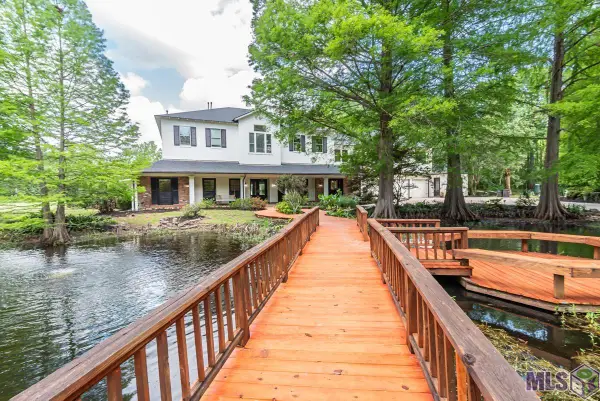 13147 Deerpath Way, Baton Rouge, LA 70816