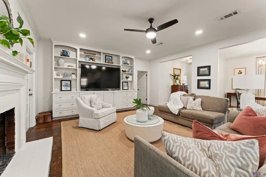 1924 Dahlia St, Baton Rouge, LA 70808 - #3