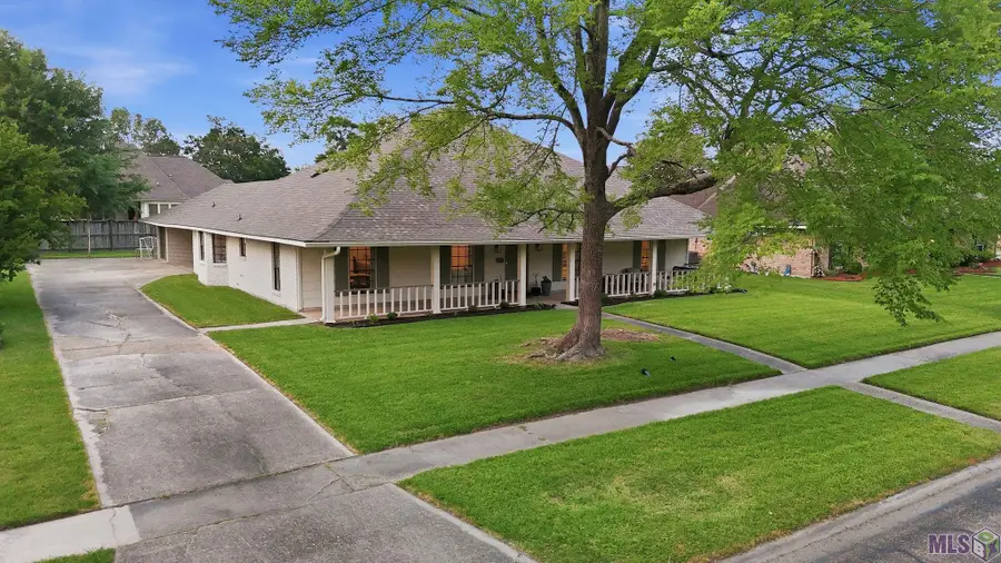 16237 Antietam Ave, Baton Rouge, LA 70817 - #3