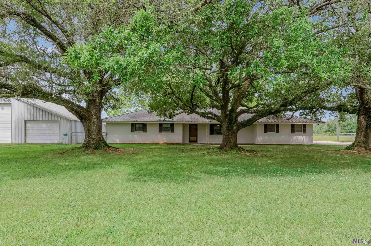 16161 Blackwater Rd, Zachary, LA 70791 - #1
