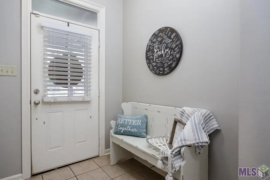 14450 Essen Terrace Dr, Gonzales, LA 70737 - #3
