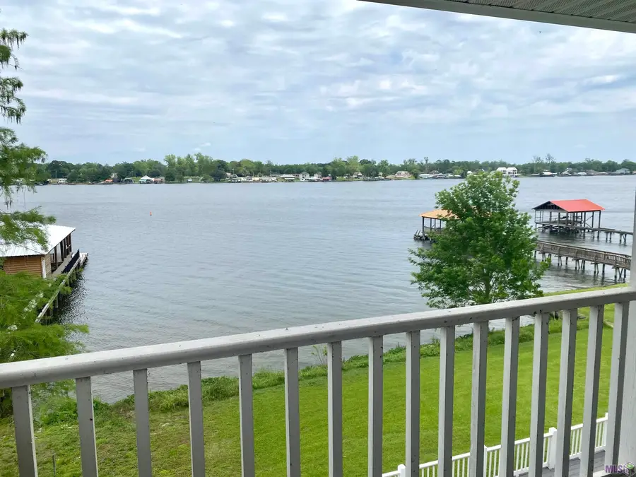 7512 False River Rd, Oscar, LA 70762 - #2
