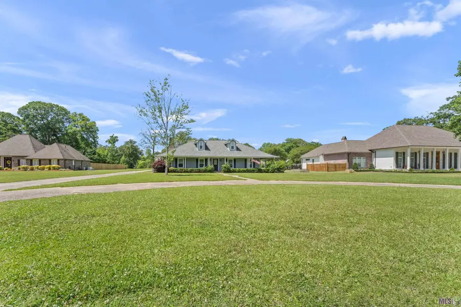 7021 Bryce Canyon Dr, Central, LA 70739 - #2