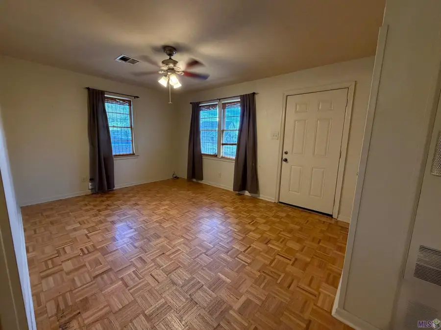 9042 Camille Dr, Metairie, LA 70003 - #2