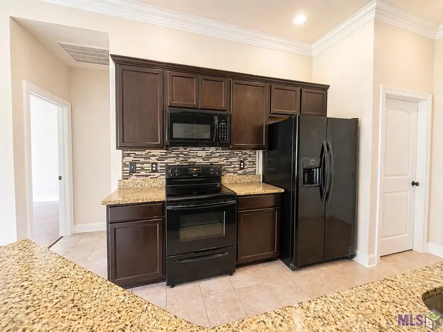 1337 Cedar Trail Ave, Zachary, LA 70791 - #3