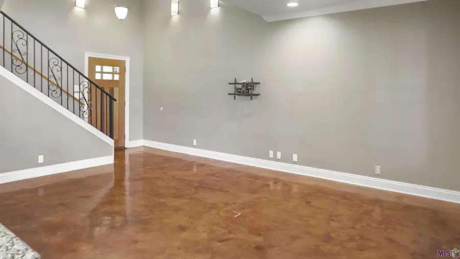 8000 Stonelake Village Ave #405, Baton Rouge, LA 70820 - #3
