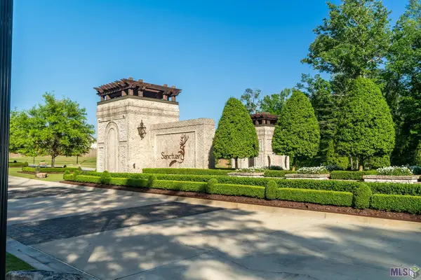 6512 Feather Ridge Dr, Baton Rouge, LA 70817