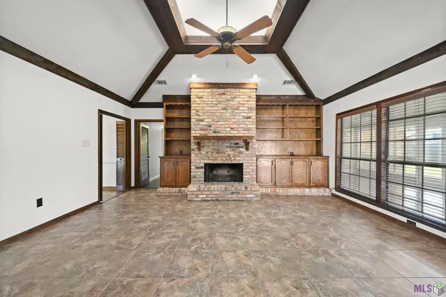 15664 Hogenville Ave, Baton Rouge, LA 70817 - #3