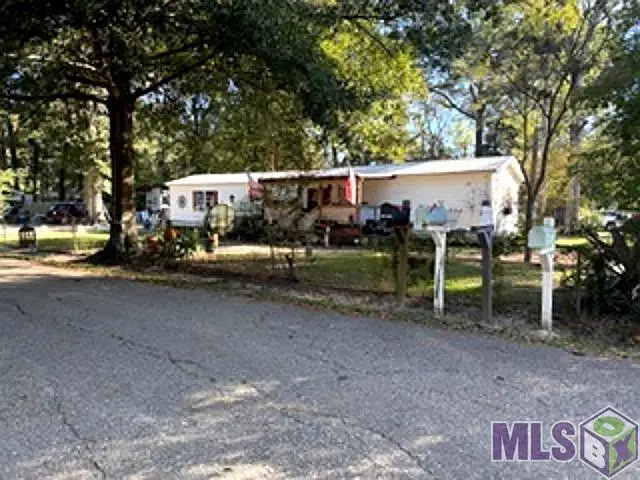 34228 Magnolia Wood Dr, Denham Springs, LA 70706 - #2