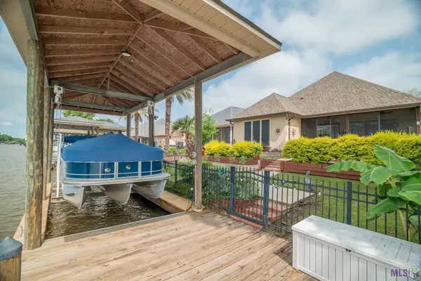 21123 Waterfront East Dr, Maurepas, LA 70449
