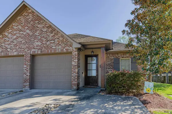 18231 Pintail Cove Dr, Baton Rouge, LA 70817