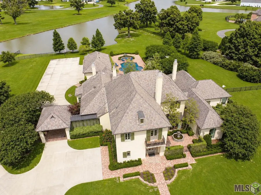 22111 Rabbit Run Dr, Baton Rouge, LA 70817 - #2