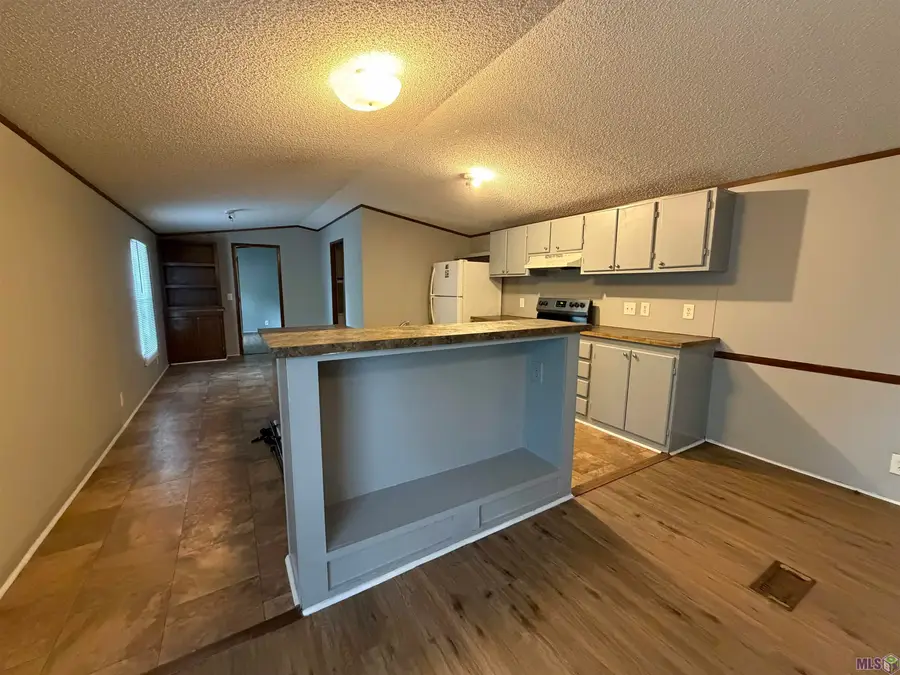 14195 Oak Meadow St, Gonzales, LA 70737 - #3