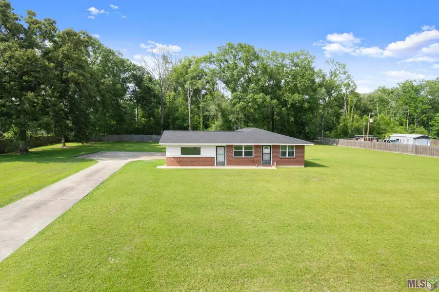 31853 Netterville Rd, Denham Springs, LA 70726 - #2