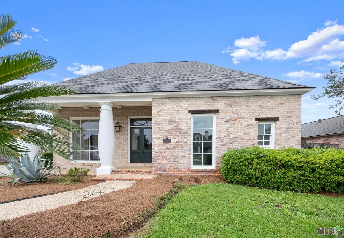 5515 N Pointer Ct, Baton Rouge, LA 70808 - #1