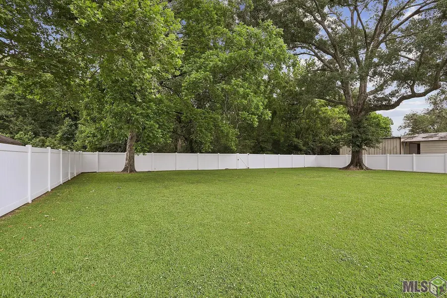 10895 Hooper Rd, Baton Rouge, LA 70818 - #2