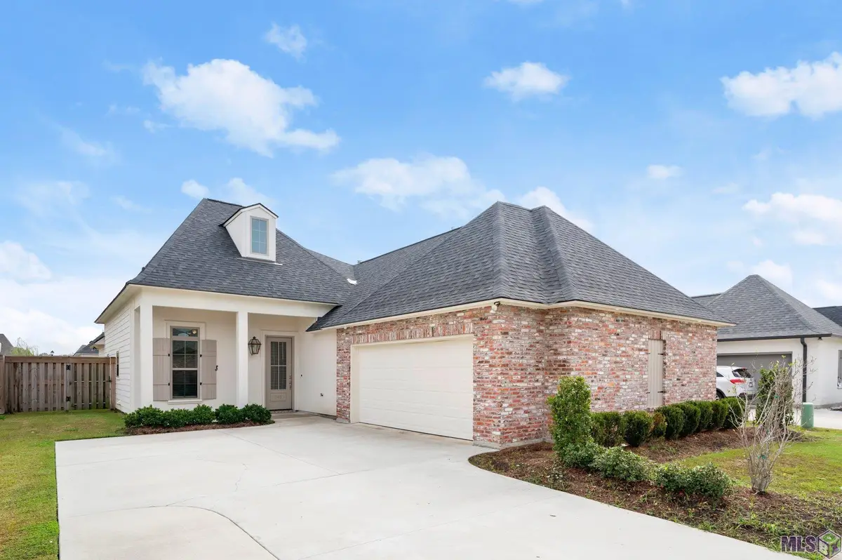 545 Silverbill Ln, Baton Rouge, LA 70810 - #1