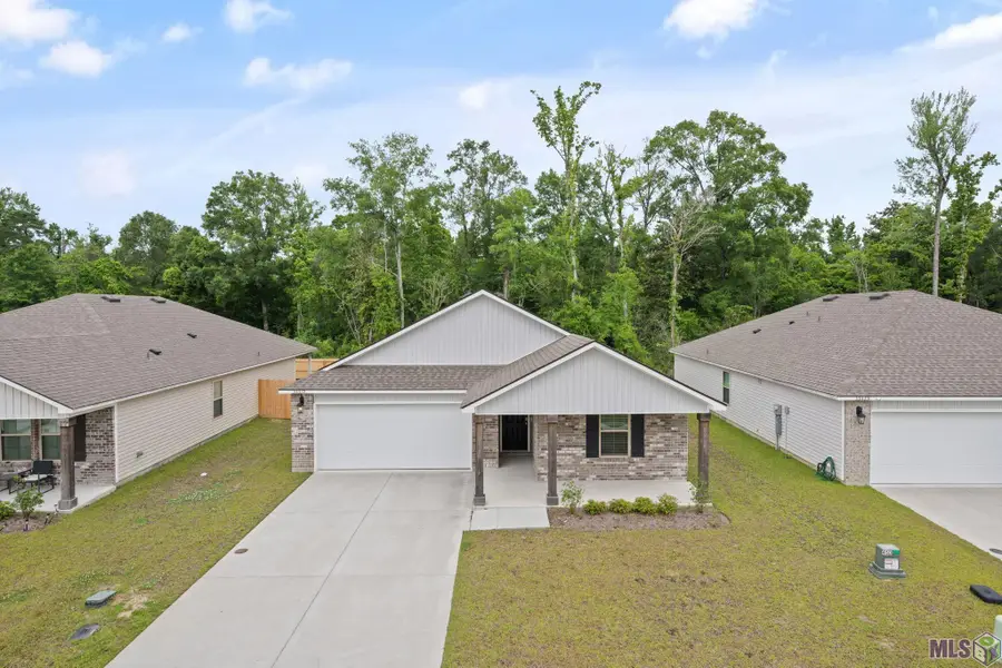 35319 Grovemont Dr, Denham Springs, LA 70706 - #2