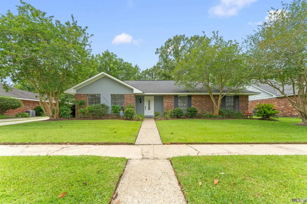 13706 Damon Dr, Baton Rouge, LA 70816 - #1