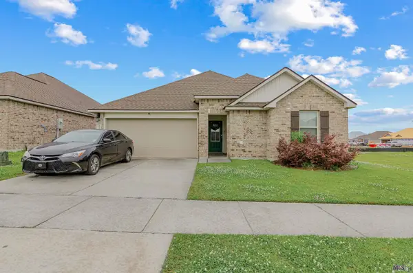 15915 Olive Grove Dr, Zachary, LA 70791