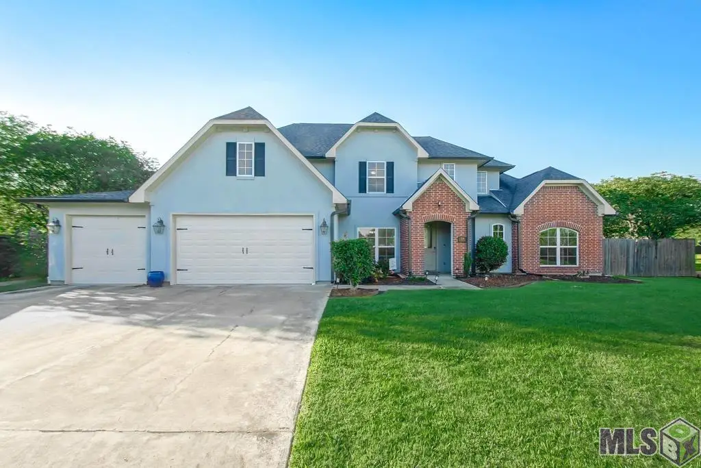 2239 St Andrews Ave, Zachary, LA 70791 - #1