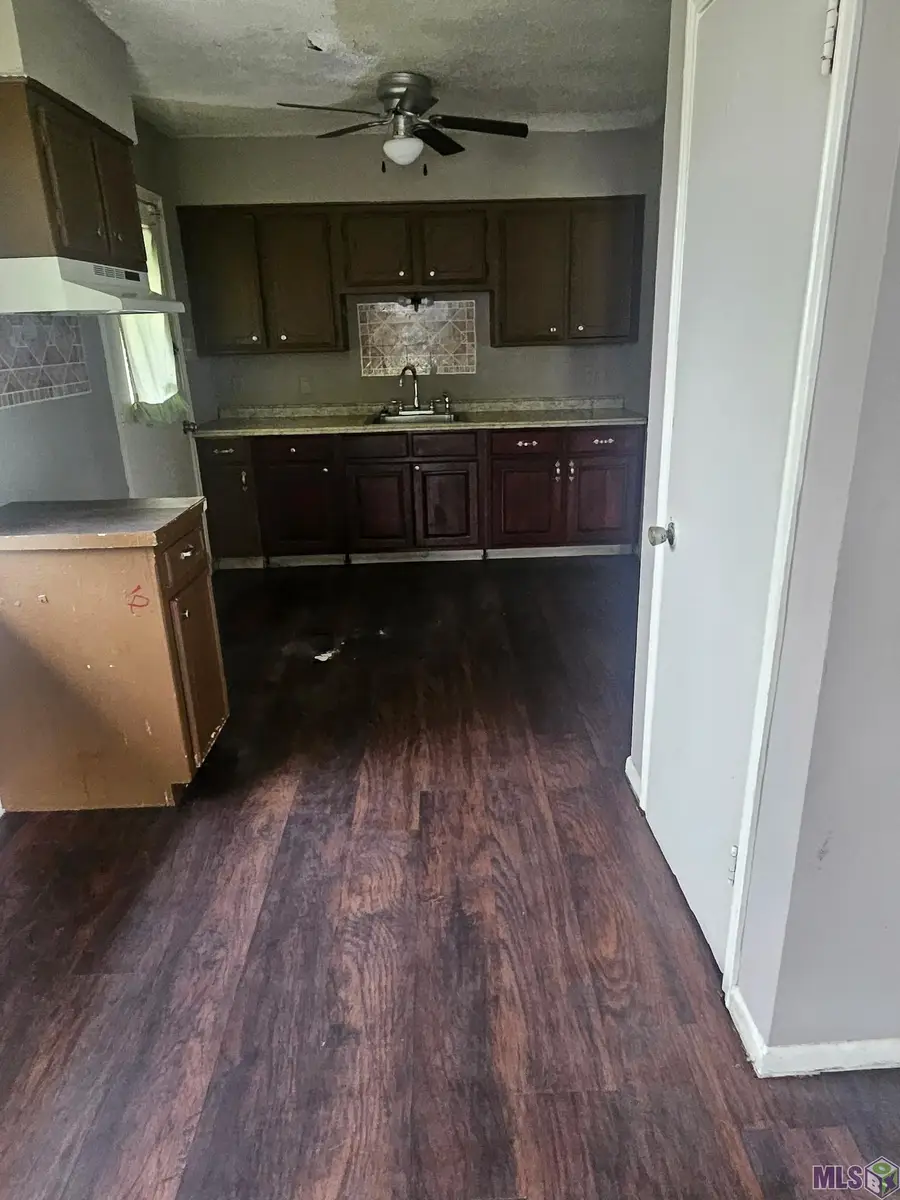 4725 Stearns St, Baton Rouge, LA 70811 - #3