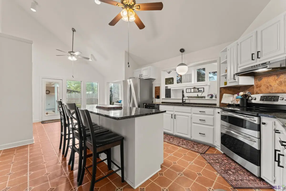 2941 Lockefield Dr, Baton Rouge, LA 70816 - #1