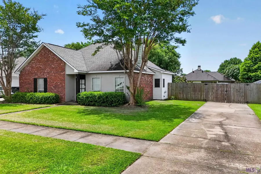 1368 Buffalo Hollow Ct, Zachary, LA 70791 - #3