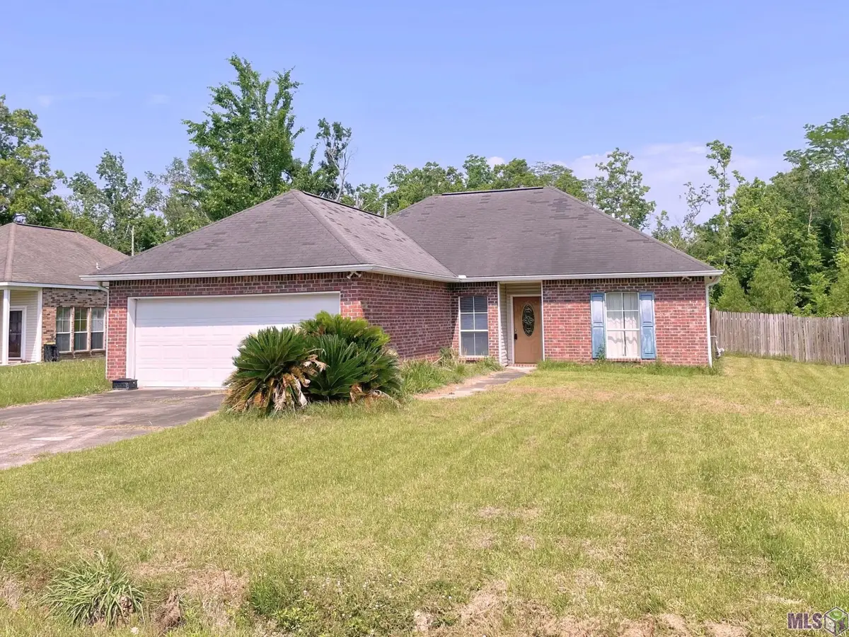 12204 Tallow Ridge Dr, Gonzales, LA 70737 - #1