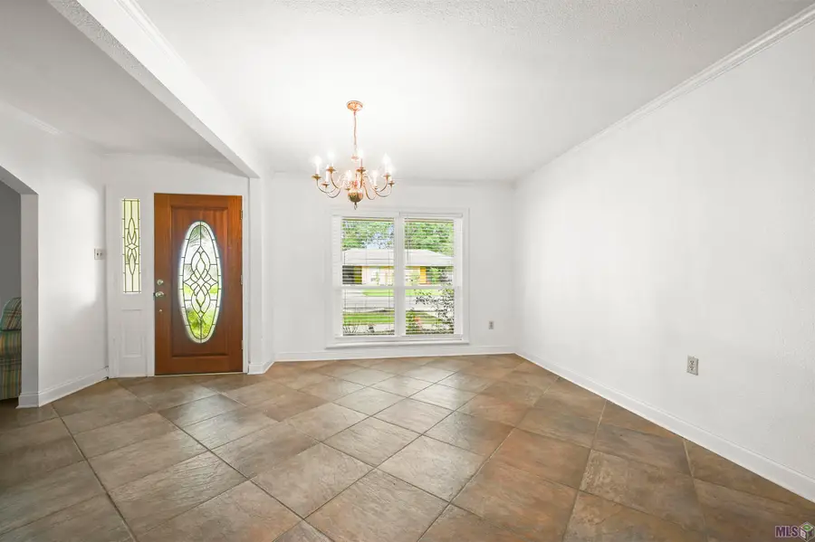1951 Shawn Dr, Baton Rouge, LA 70806 - #2