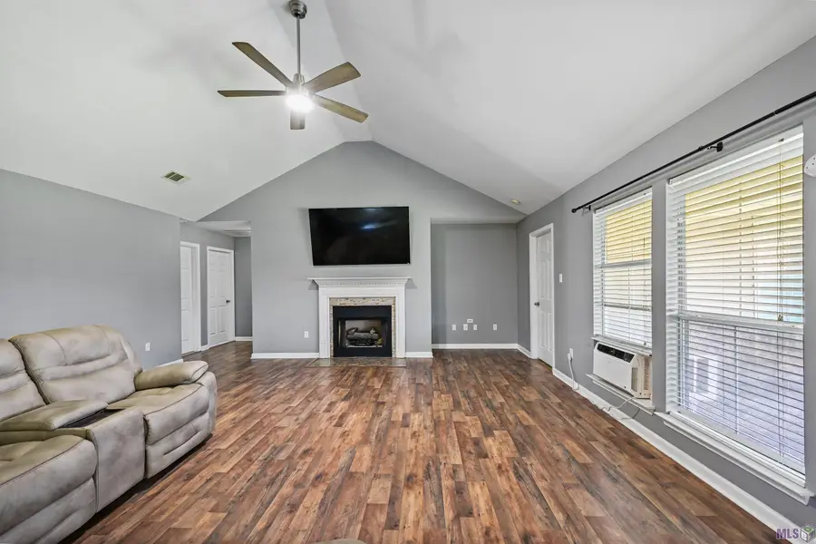 5260 Cicero Dr, Darrow, LA 70725 - #2