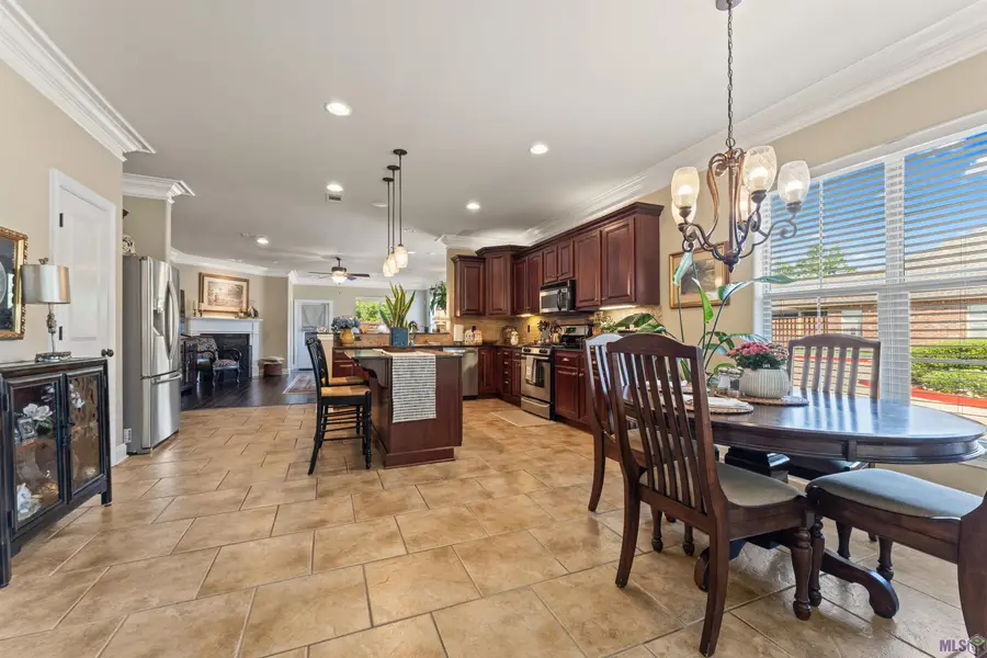 18639 Perkins Rd #06, Prairieville, LA 70769 - #2