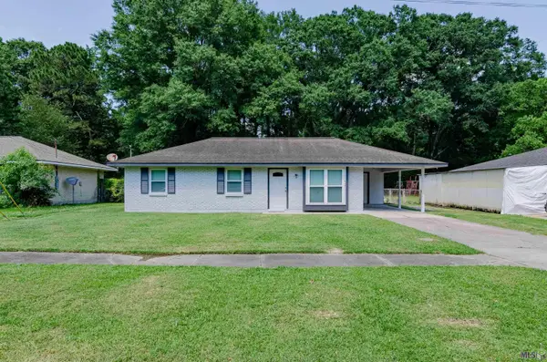 614 Cypress Dr, Baker, LA 70714
