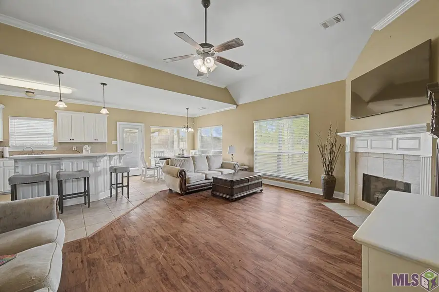 11374 Juban Parc Ave, Denham Springs, LA 70726 - #2