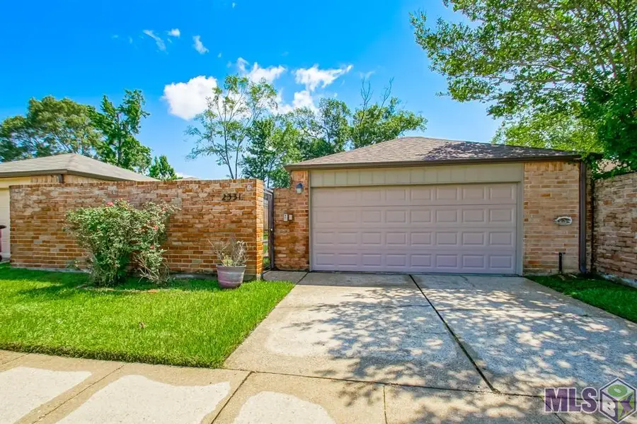 2331 Torrey Pine Dr, Baton Rouge, LA 70816 - #2