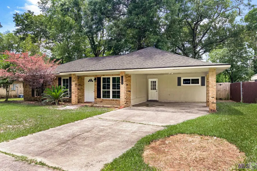 26093 Shadow Brook Ave, Denham Springs, LA 70726 - #2