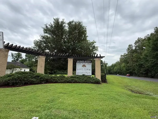 8522 Columbia Ct, Baton Rouge, LA 70817