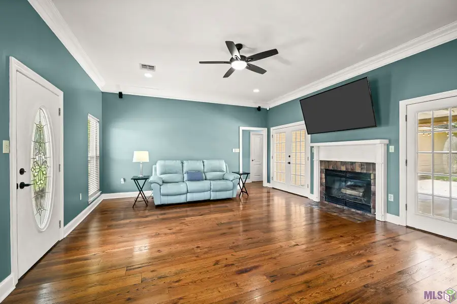 18567 White Oak Dr, Prairieville, LA 70769 - #3