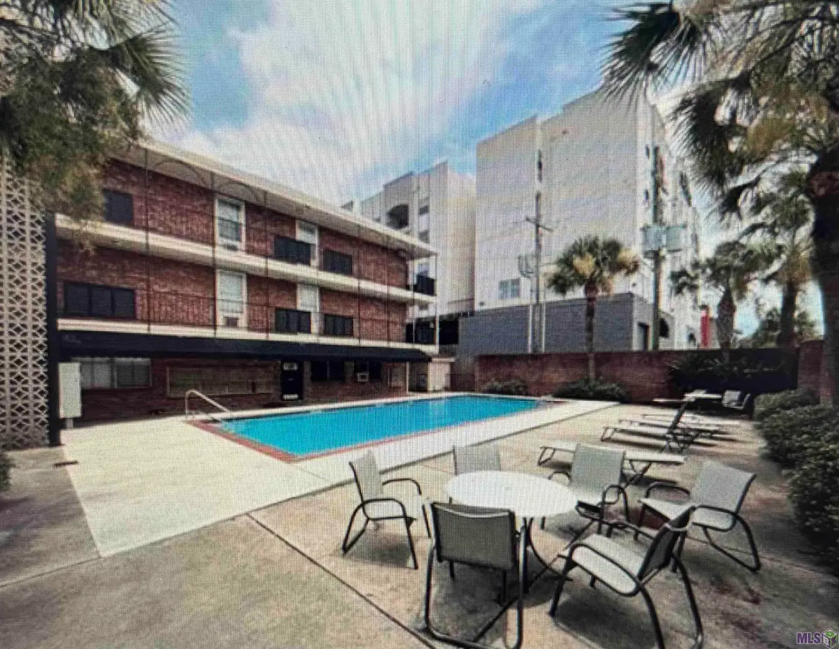 3101 Highland Rd #221, Baton Rouge, LA 70802 - #1