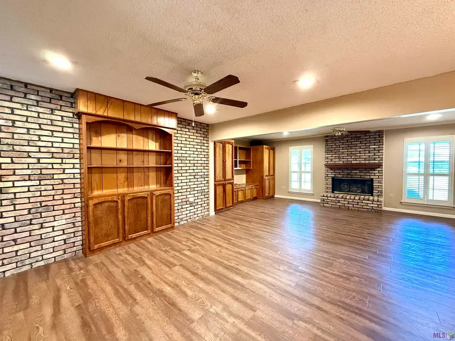 10024 Ridgely Dr, Baton Rouge, LA 70809 - #3