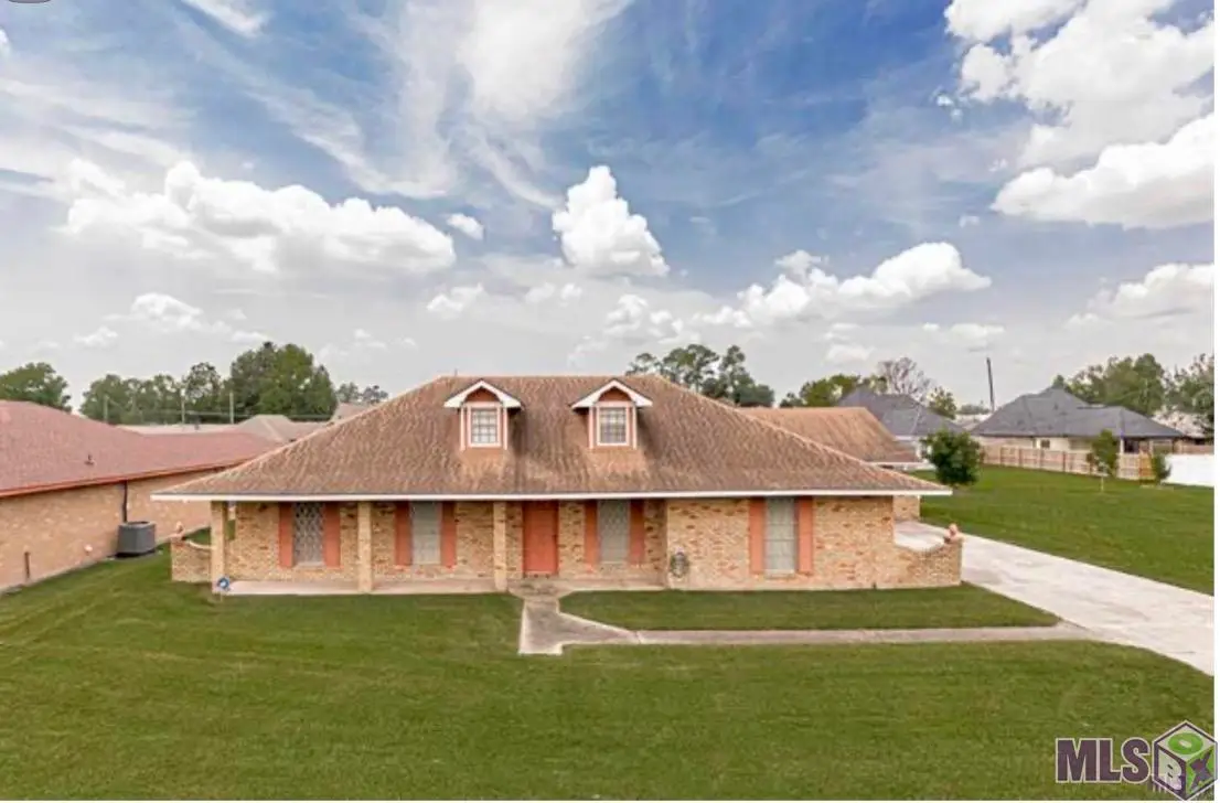 2027 S Edwards, Gonzales, LA 70727 - #1