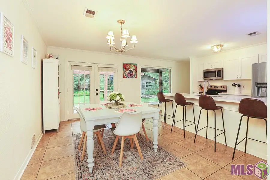 633 College Hill Dr, Baton Rouge, LA 70808 - #2