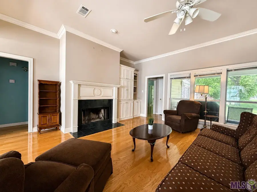 4033 Heidelberg Dr, Baton Rouge, LA 70816 - #2