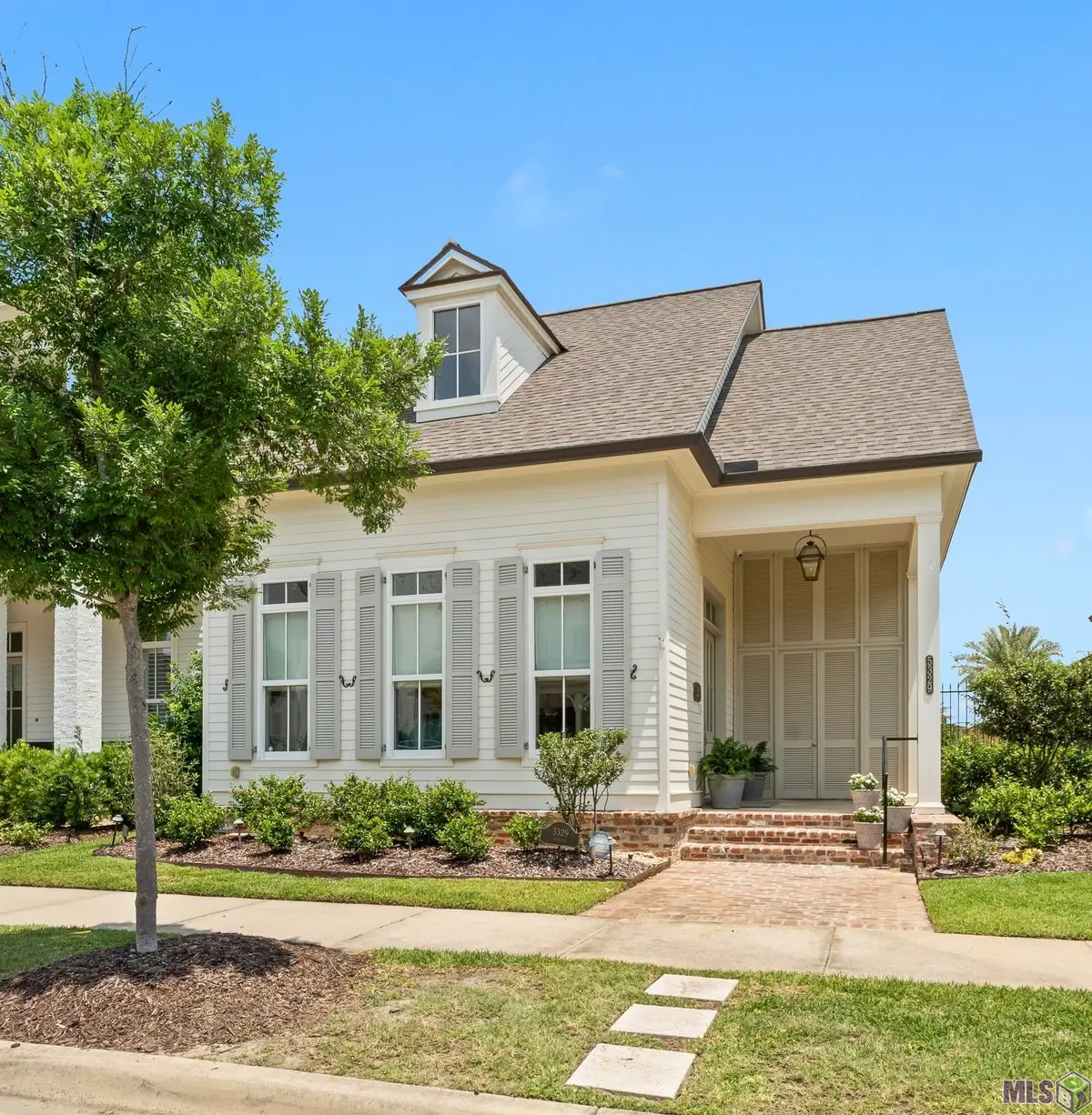 5329 Mimosa St, Baton Rouge, LA 70808 - #1