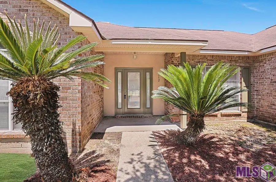 212 Springhaven Dr, Baton Rouge, LA 70810 - #2