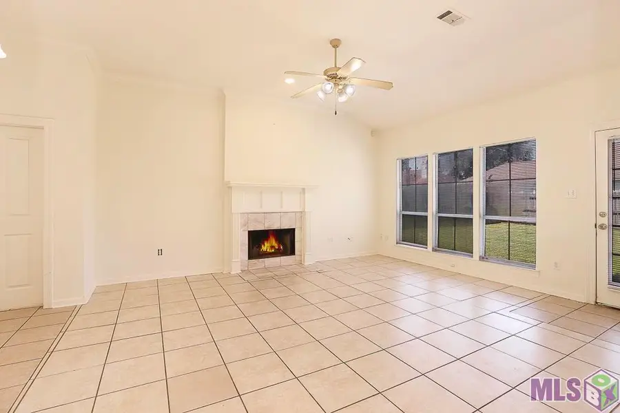 212 Springhaven Dr, Baton Rouge, LA 70810 - #3